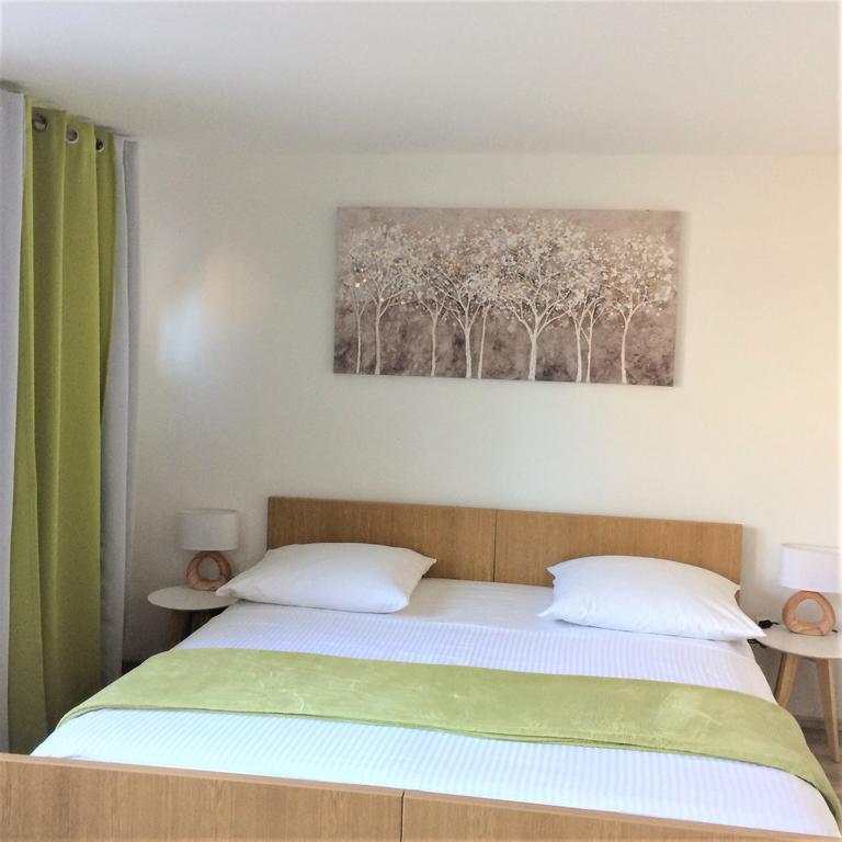 Apartments Marjan Podstrana Exterior photo